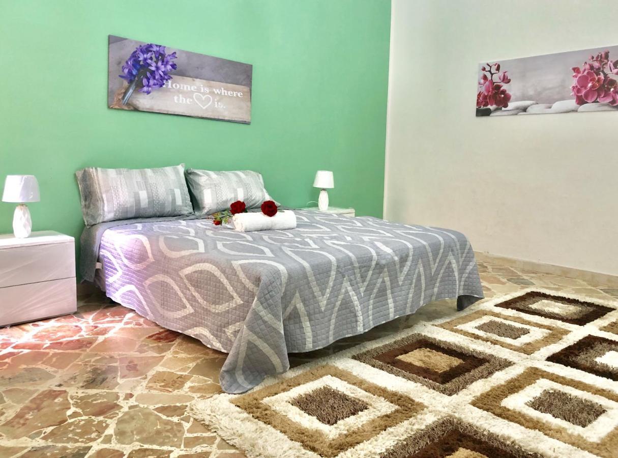 Casa Vacanza Carmen マルサラ エクステリア 写真